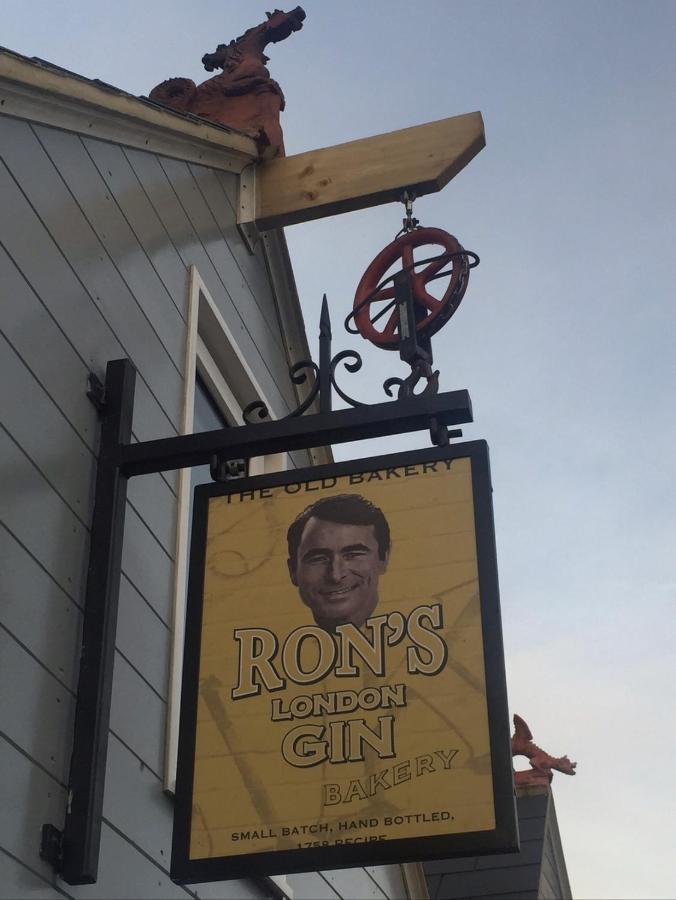 The Old Gin Distillery Est 1850 伦敦 外观 照片